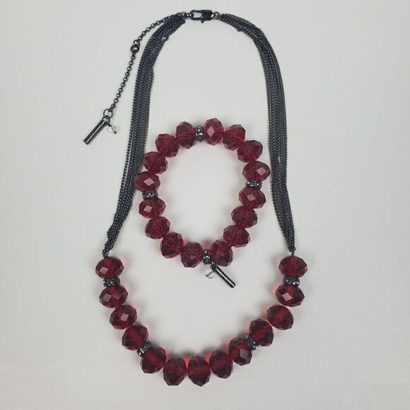 Kenneth Cole Red Chunky Glass Bead Clear Rondelle Gunmetal Necklace Bracelet Set - Picture 1 of 15